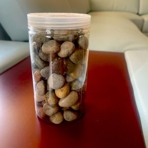 40 Oz Decorative Filler River Rocks